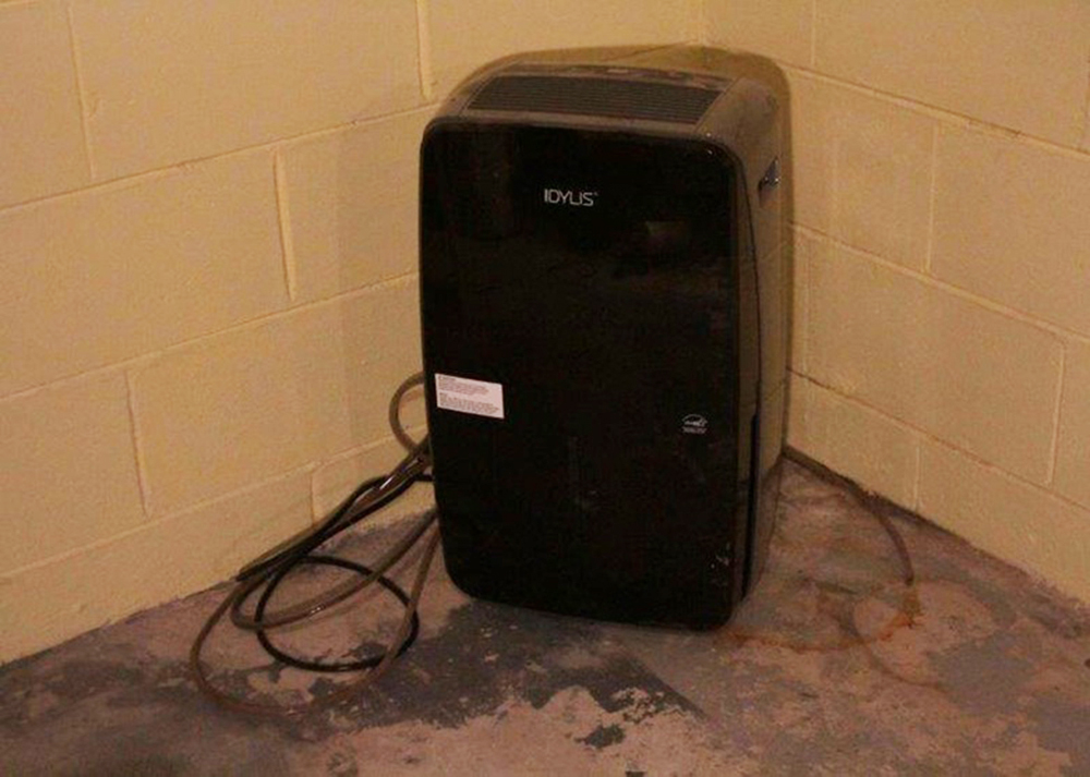 Idylis Dehumidifier EBTH